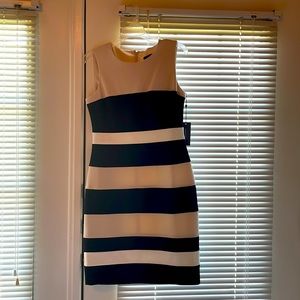 COPY - Tommy Hilfiger Size 6 business dress sleeveless BNWT